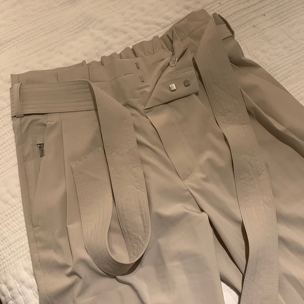 Athleta NWOT Skyline II Paperbag Pant Tan